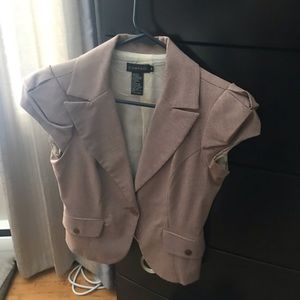 Short sleeves jacket